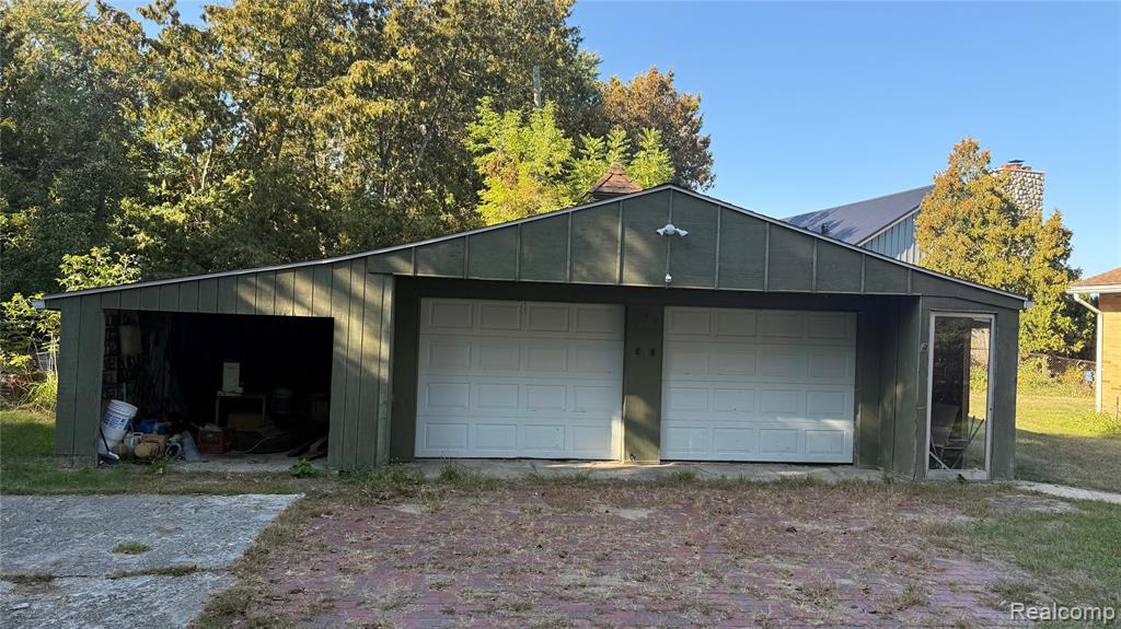 8340 Lakeshore Road, Burtchville, MI 48059 — Photo 32