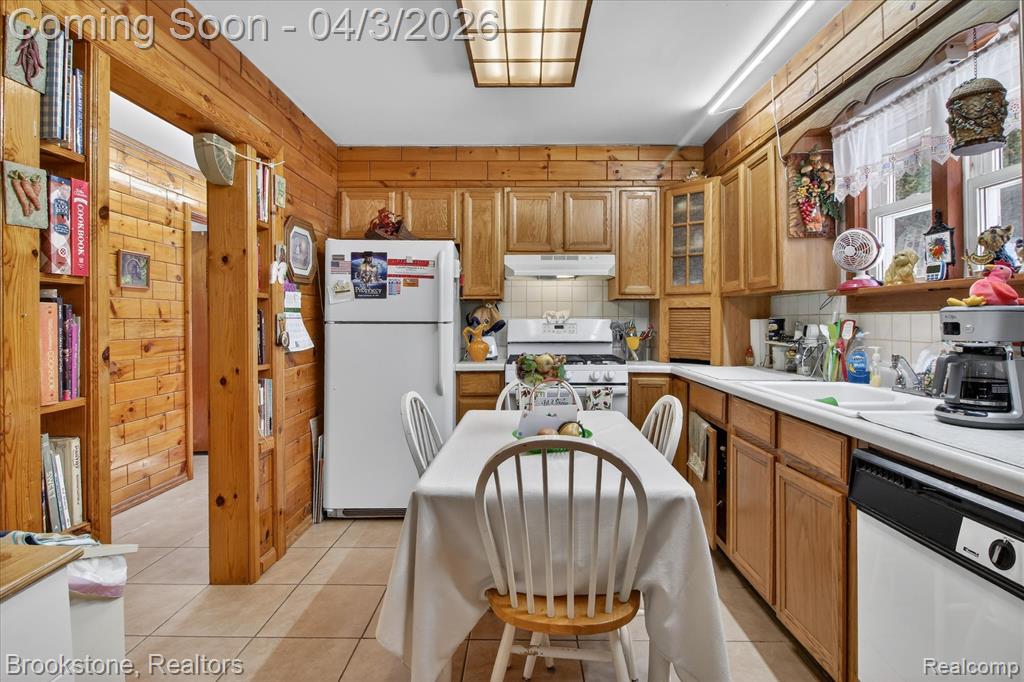4163 Hanson Road, Lewiston, MI 49756 — Photo 15