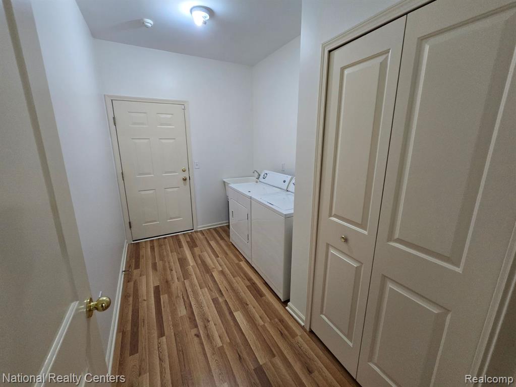 4058 RADCLIFF Drive, Canton, MI 48188 — Photo 14