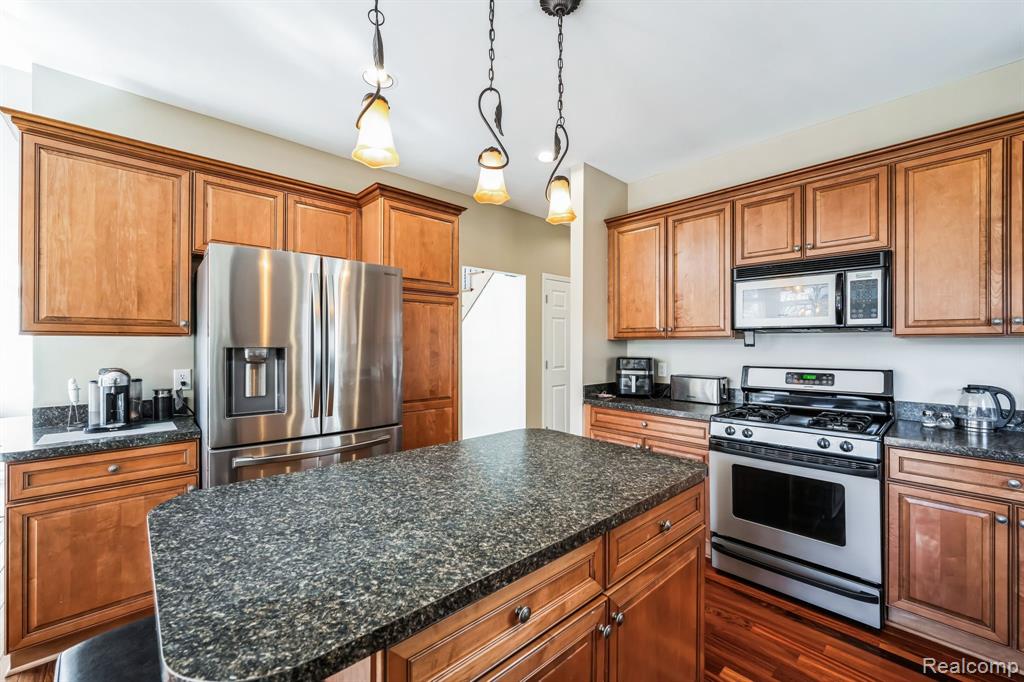 6768 HAYMARKET, Shelby Twp, MI 48317 — Photo 19