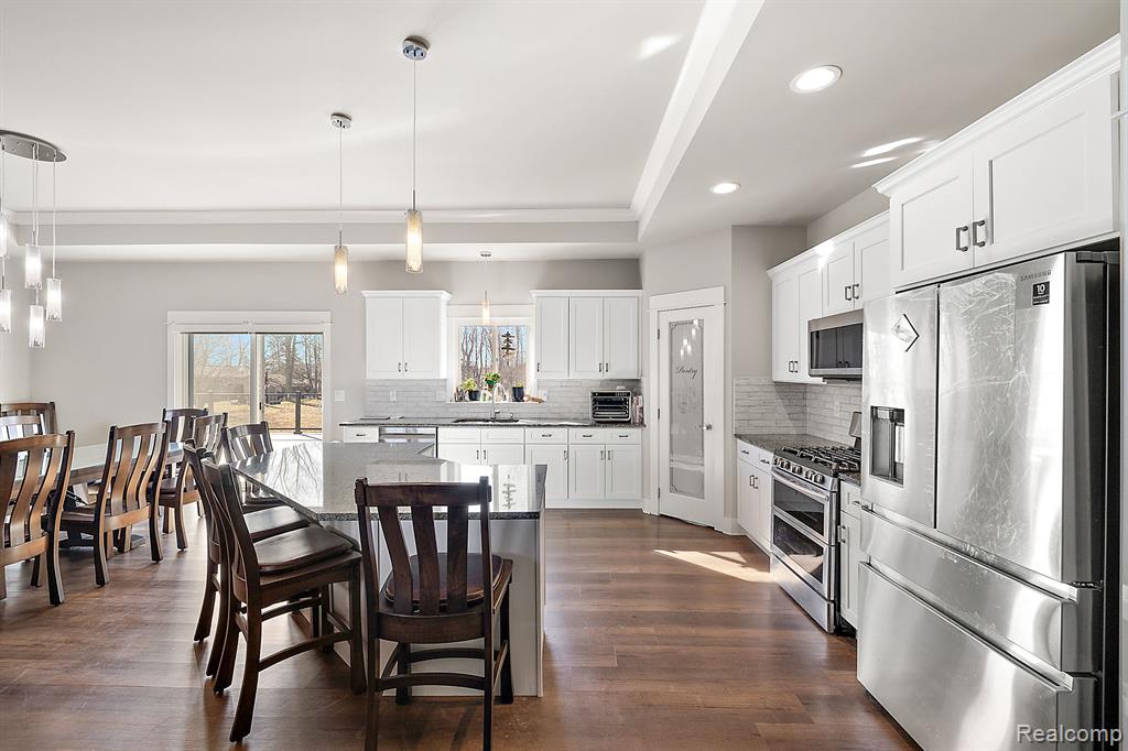 7340 Vanderploeg Lane, Imlay City, MI 48444 — Photo 10
