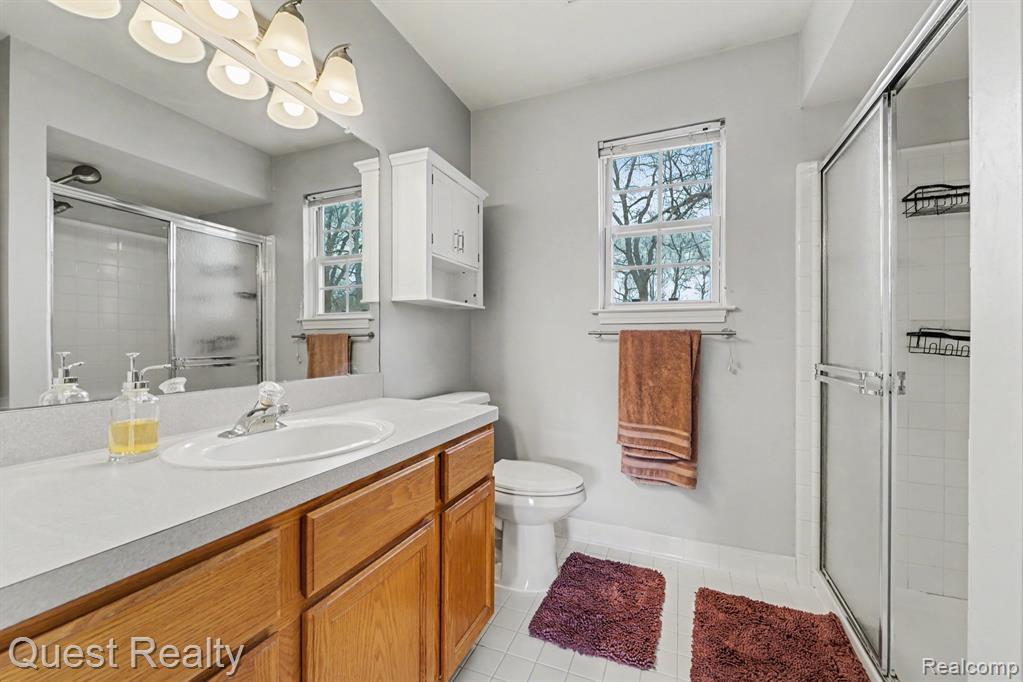 491 River Ridge Drive, Waterford, MI 48327 — Photo 18