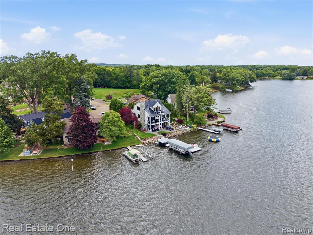 6160 Wertz, Davisburg, MI 48350 — Photo 81