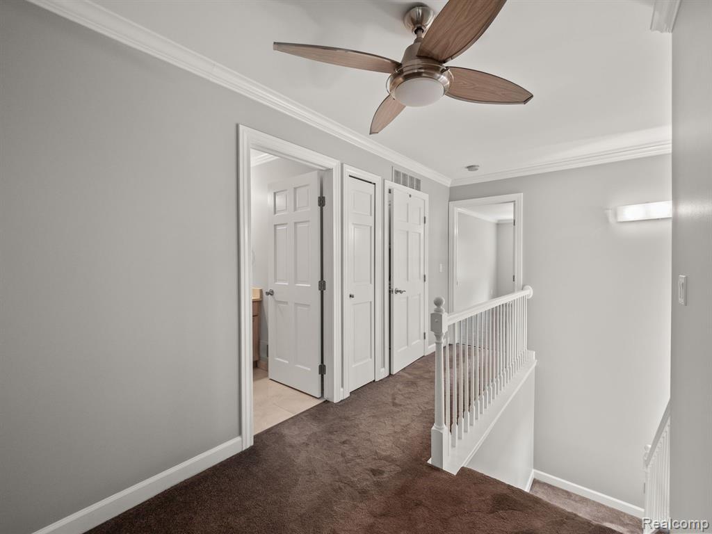 617 JAMES Circle, Royal Oak, MI 48067 — Photo 10