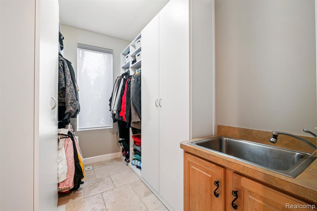 7405 Locklin, West Bloomfield, MI 48324 — Photo 24