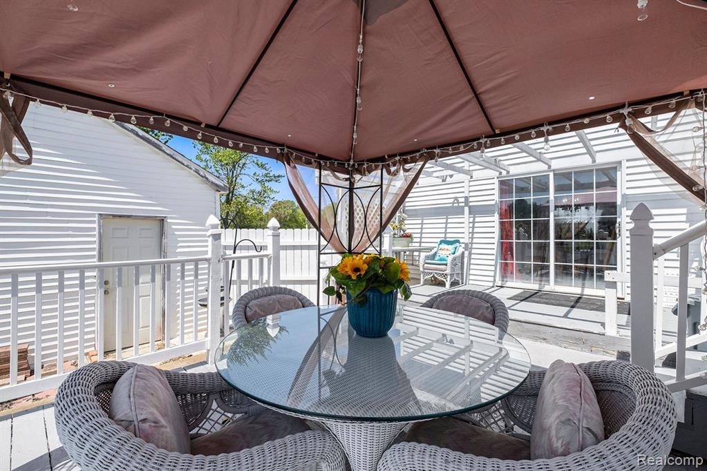 5280 E M 21, Corunna, MI 48817 — Photo 25