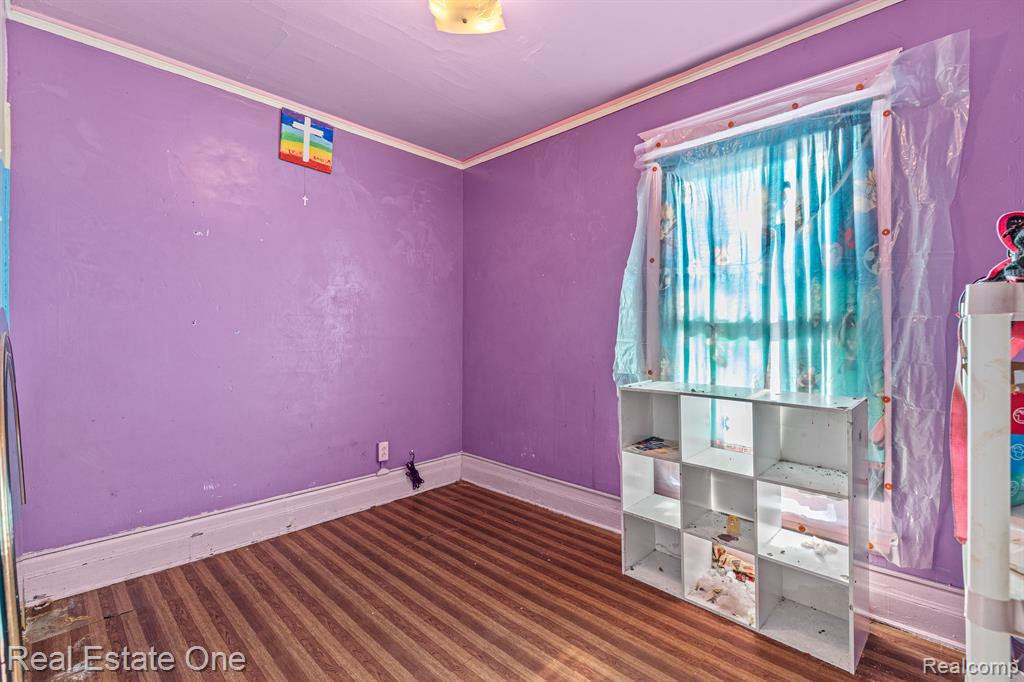 1821 HELEN Street, Detroit, MI 48207 — Photo 14