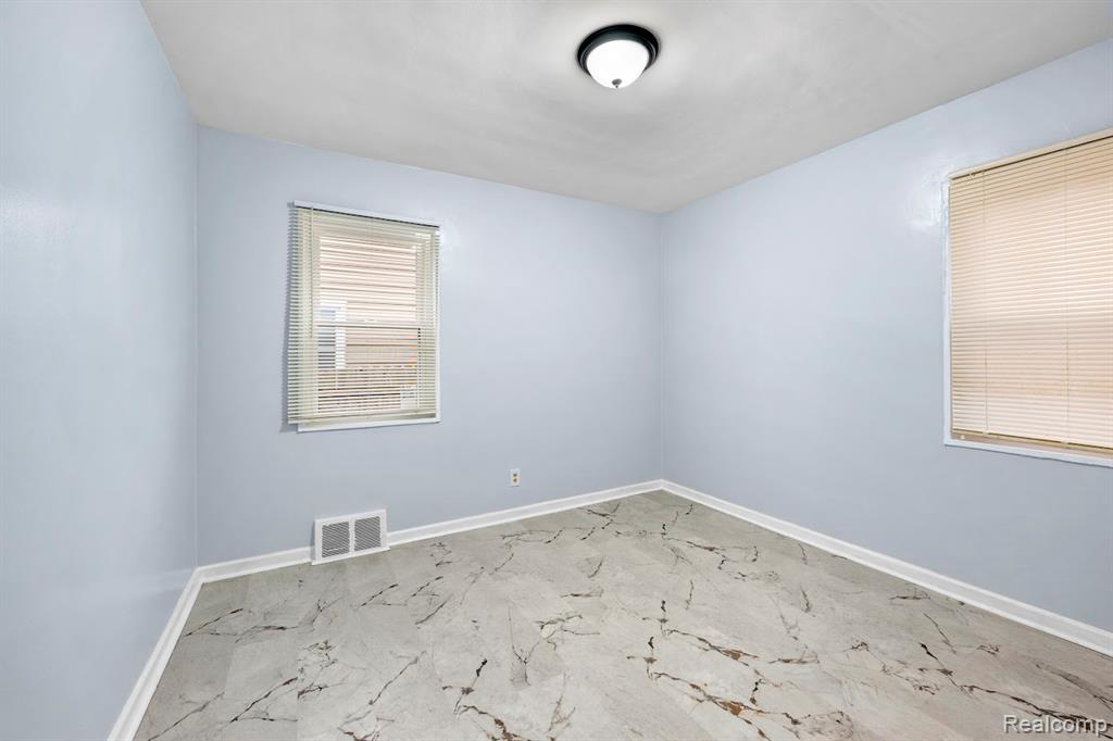6485 Rosemont Avenue, Detroit, MI 48228 — Photo 19