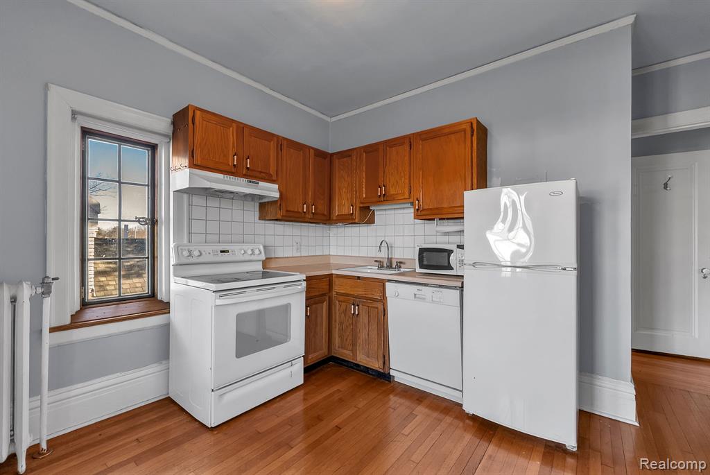 16761 E Jefferson Avenue, Grosse Pointe, MI 48230 — Photo 60