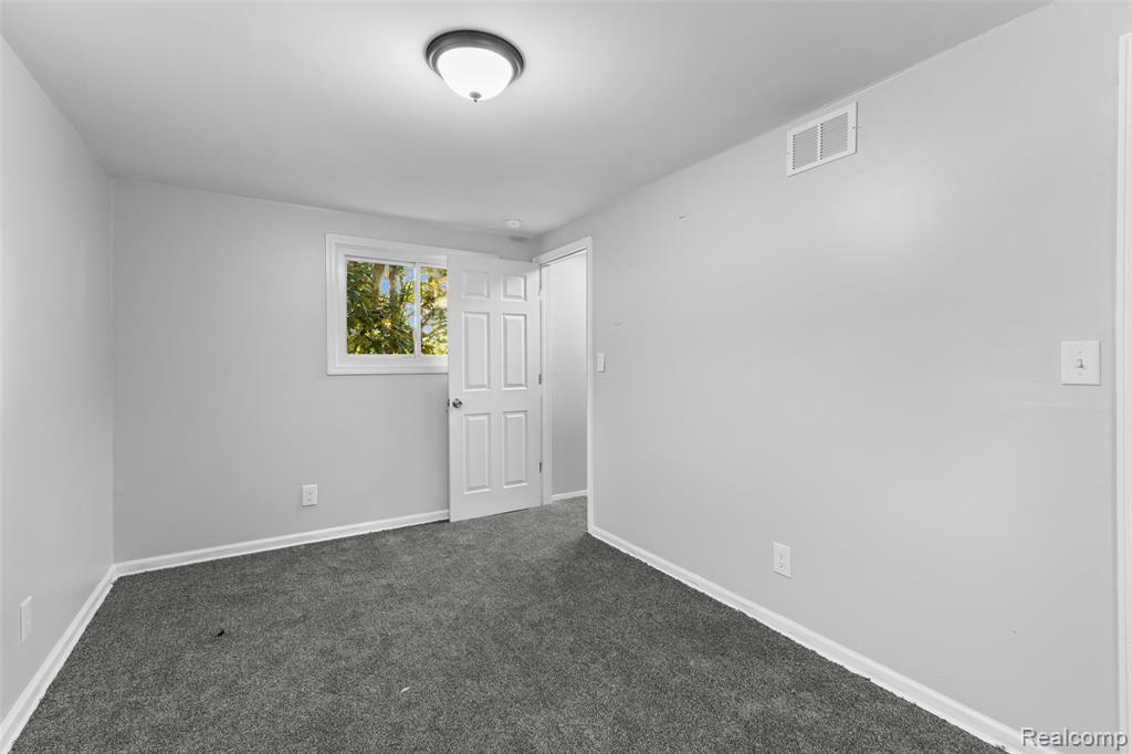 7608 Tulane Street, Taylor, MI 48180 — Photo 19
