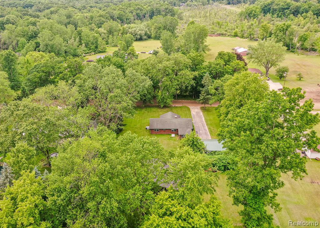 5180 Hillsboro Road, Davisburg, MI 48350 — Photo 52