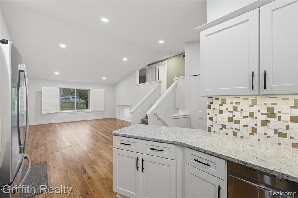 865 Alpine Drive, Brighton, MI 48116 — Photo 9