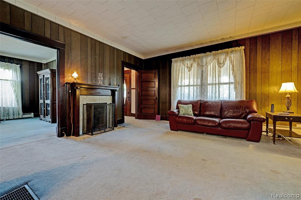 8028 Clarence Street, Goodrich Vlg, MI — Photo 10