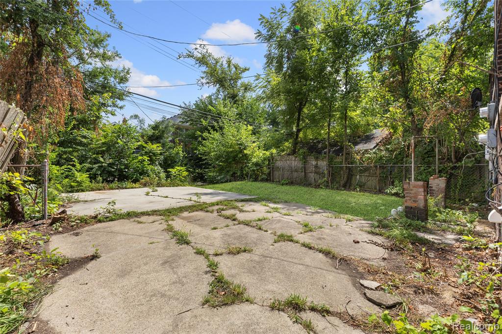 5061 Hillsboro Street, Detroit, MI 48204 — Photo 19