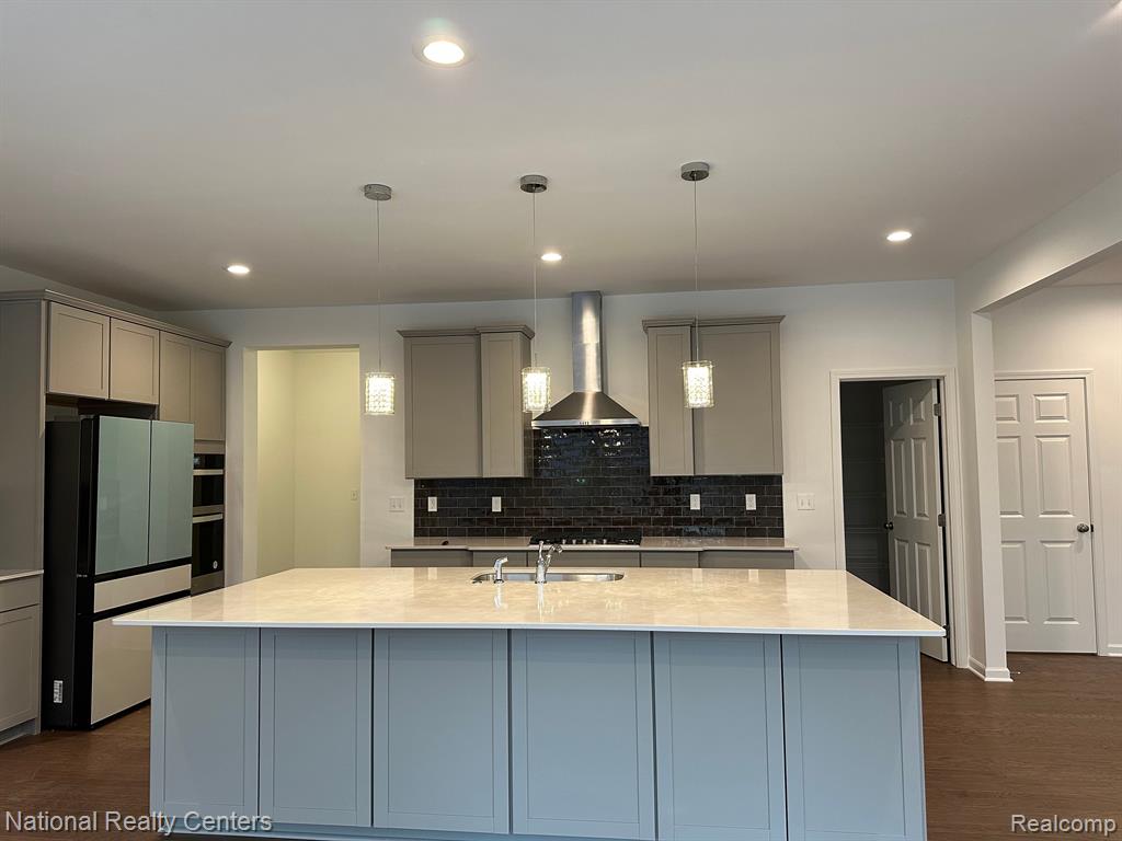 51051 BAILEYS Landing, Canton, MI 48187 — Photo 6
