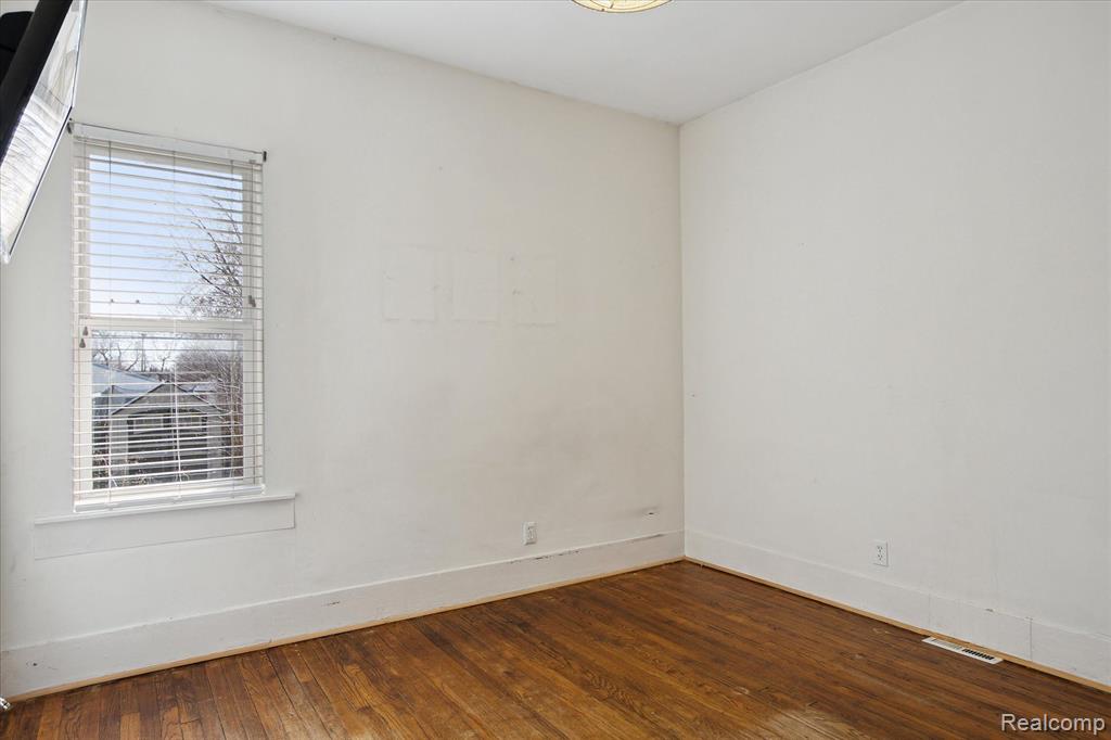 6625 Westpoint Street, Taylor, MI 48180 — Photo 14
