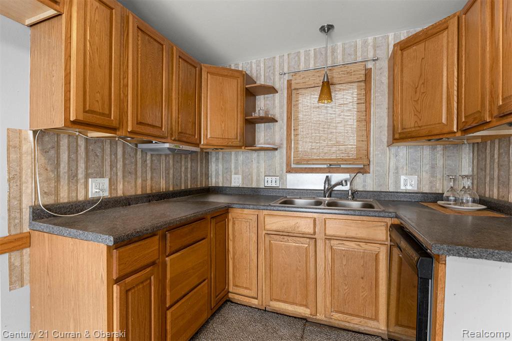 11531 Grant Street, Riverview, MI 48193 — Photo 11