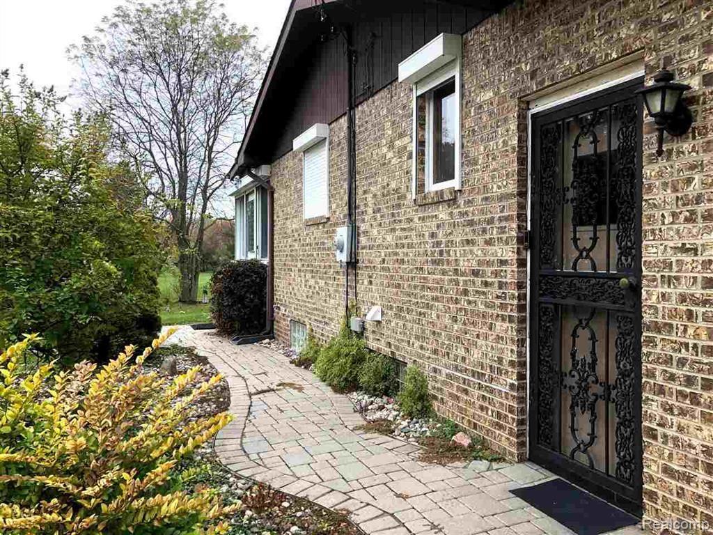 4157 CHERYL Drive, Flint, MI 48506 — Photo 25
