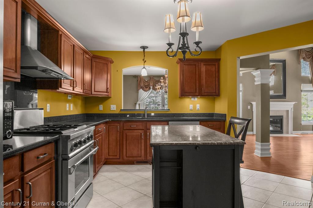 44650 HEATHER Lane, Canton, MI 48187 — Photo 19