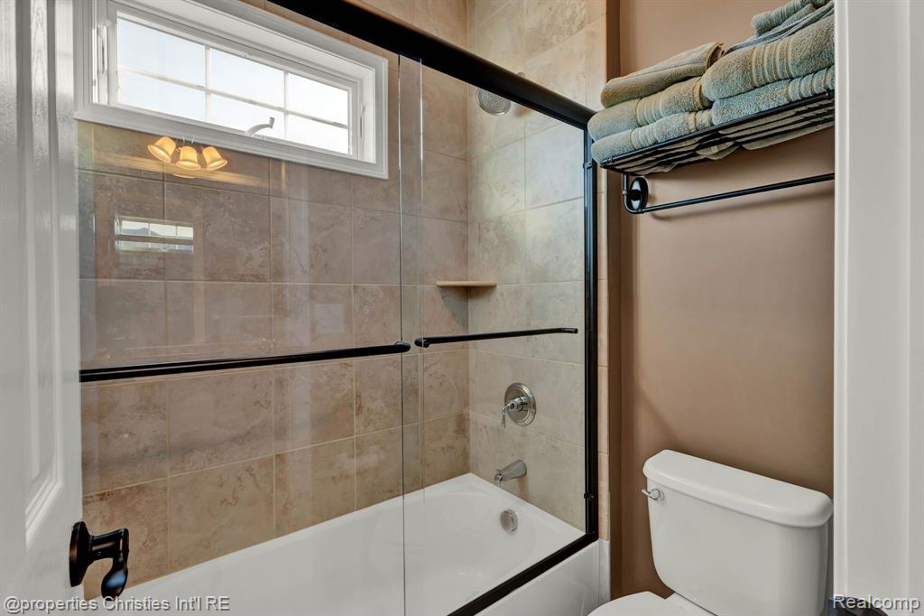 17248 CRESTBROOK Drive, Northville, MI 48168 — Photo 44