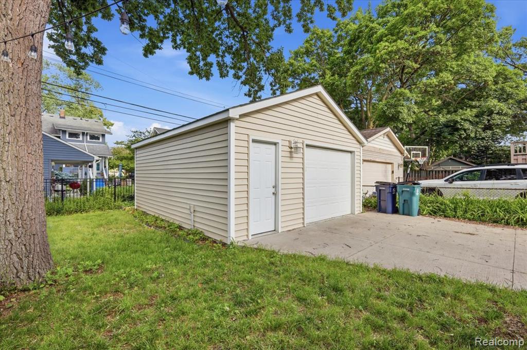 707 S Laurel Street, Royal Oak, MI 48067 — Photo 43