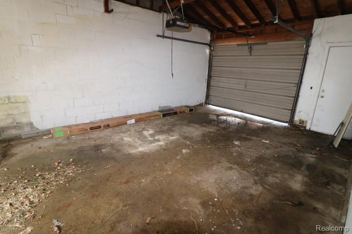 1443 Charwood Road, Mount Morris, MI 48458 — Photo 15