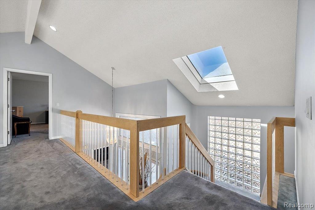 6463 ROYAL POINTE Drive, West Bloomfield, MI — Photo 23