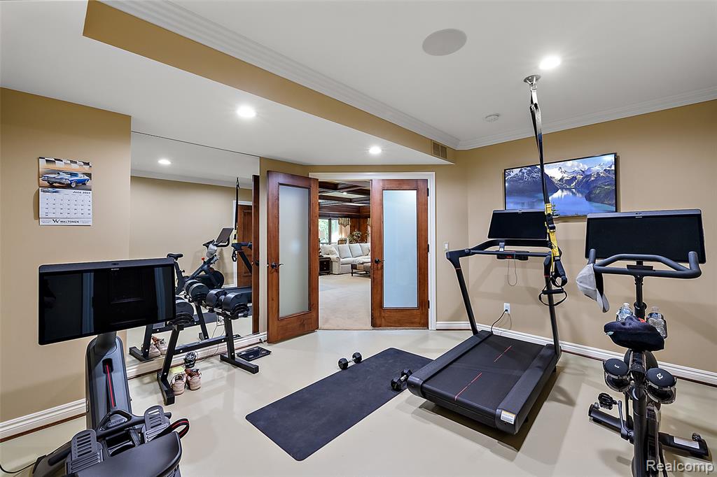 4688 Fawn Hill Court, Rochester, MI 48306 — Photo 50