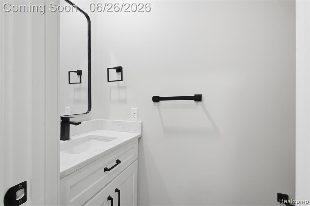 54319 Bradshaw Drive, New Baltimore, MI 48047 — Photo 18