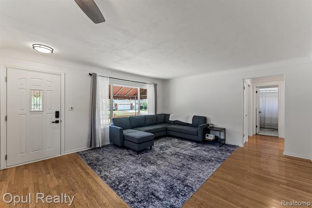 7799 Gary Avenue, Westland, MI — Photo 6