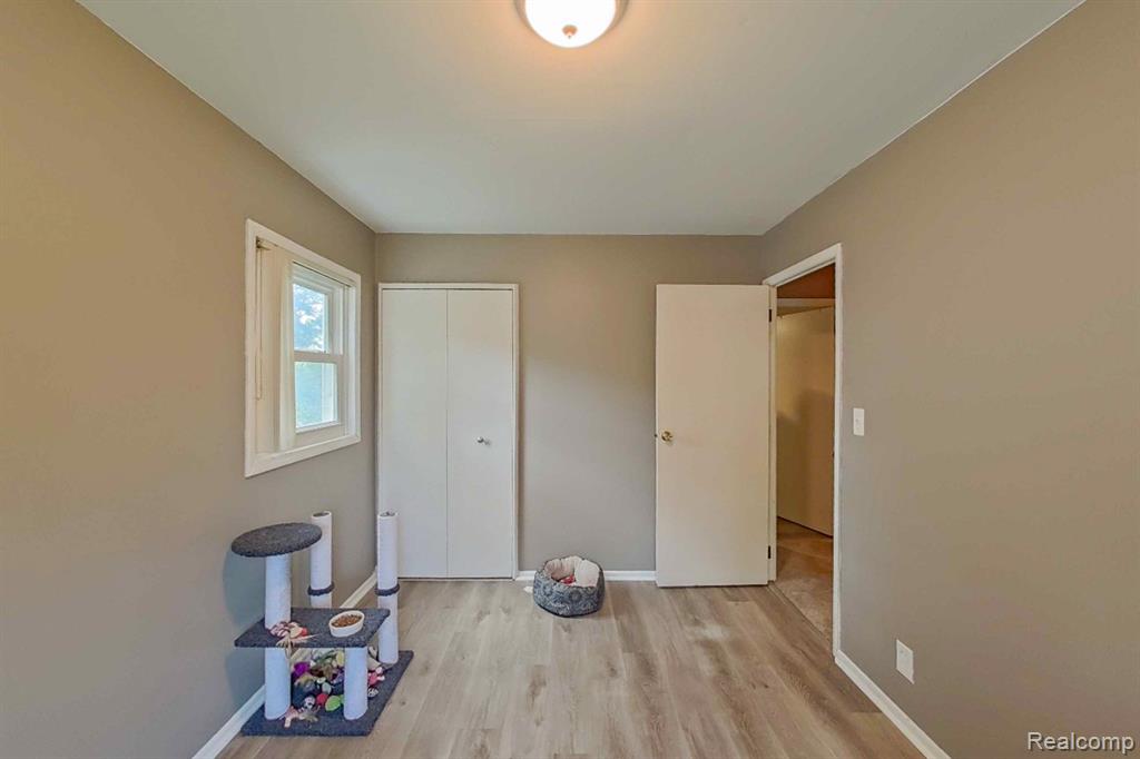 631 NORCHESTER Street, South Lyon, MI 48178 — Photo 20