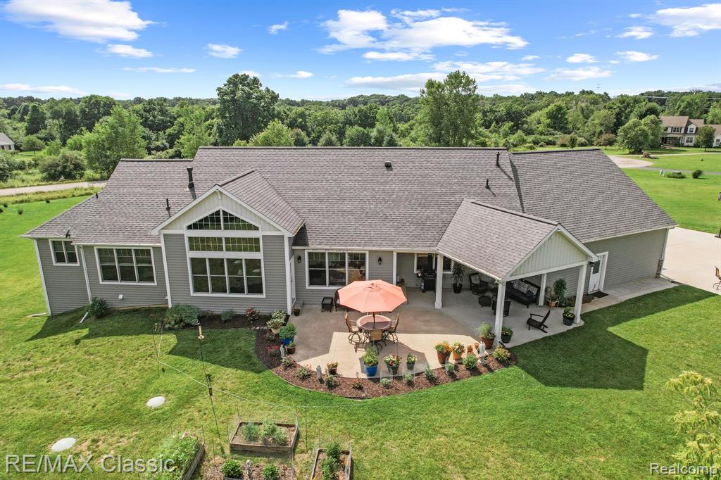 5314 WALNUT CREEK Lane, Ann Arbor, MI 48105 — Photo 35
