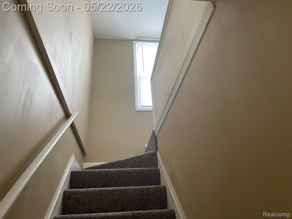 9160 Winthrop Street, Detroit, MI 48228 — Photo 5