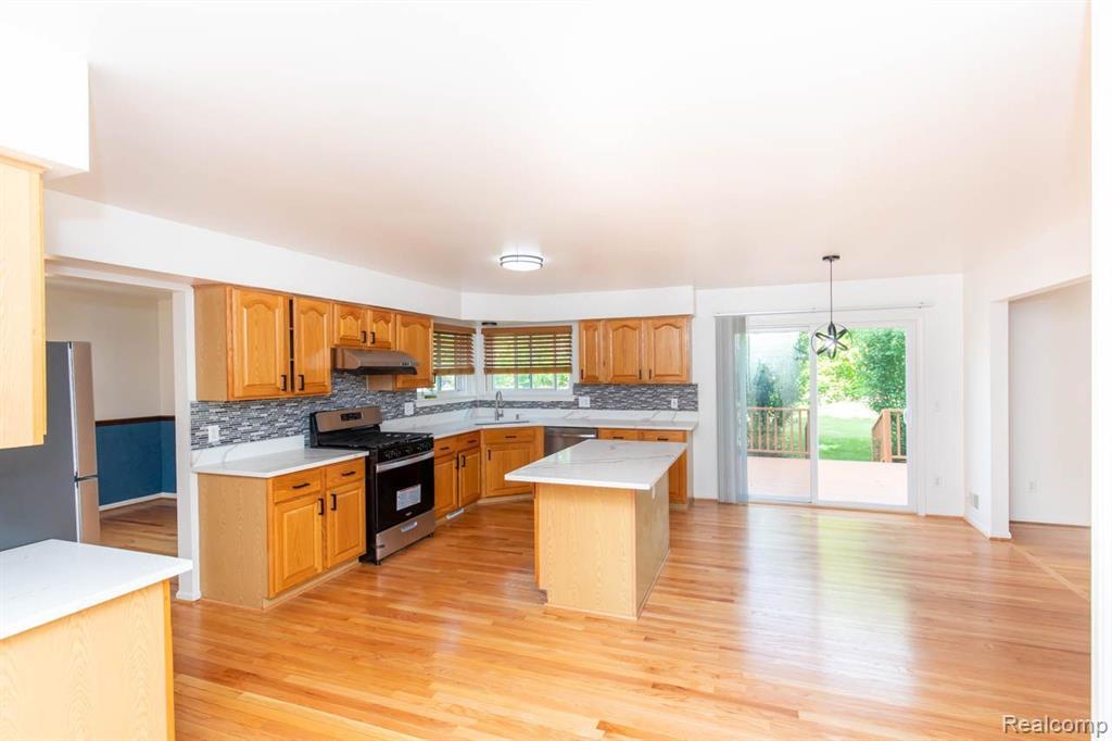 1454 AZIZ Drive, Canton, MI 48188 — Photo 18