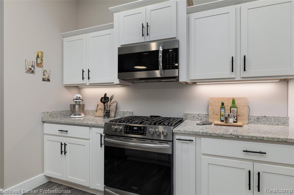 3320 Acorn Grove Court, Ortonville, MI 48462 — Photo 14