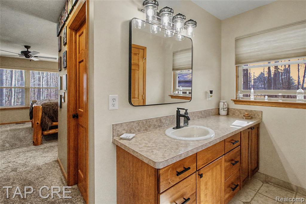 6417 Foxhollow Court, East China, MI — Photo 15