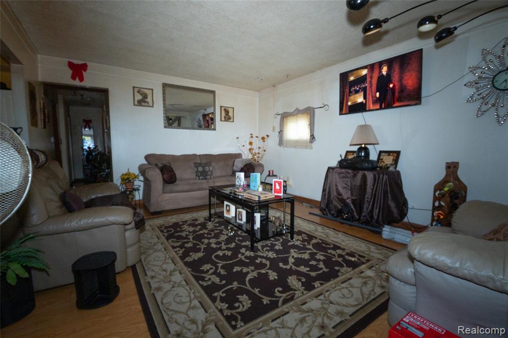 4315 Algonquin Street, Detroit, MI 48215 — Photo 3