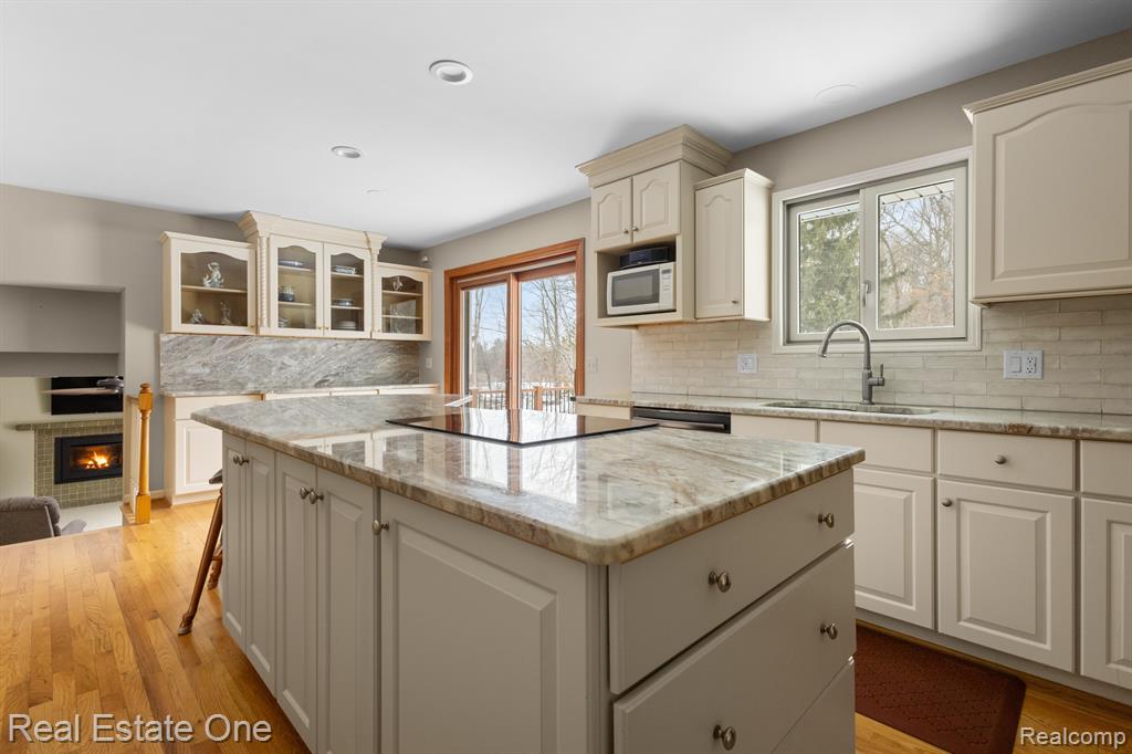 5423 E Sandhill Road, Almont, MI 48003 — Photo 8