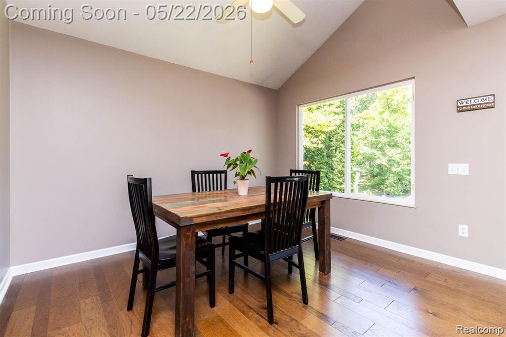 1398 BEAVERBROOK Drive, Holly, MI 48442 — Photo 21