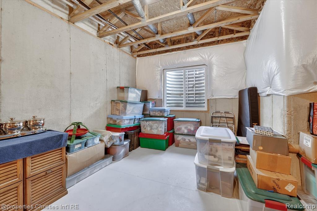 4041 Nottingham Circle, Clarkston, MI, 00000