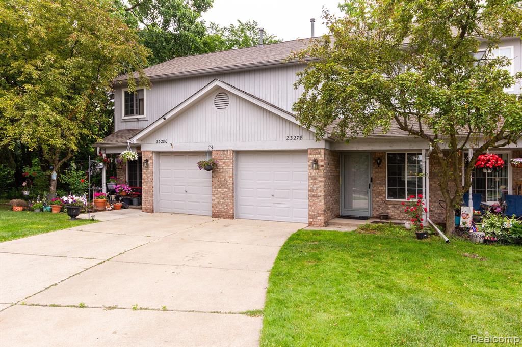 23278 Stromp Court, Trenton, MI 48183 — Photo 25