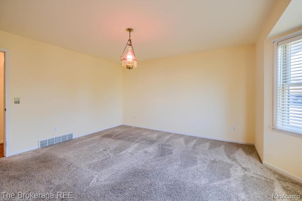 5930 Cross Creek Drive, 246, Swartz Creek, MI 48473 — Photo 24