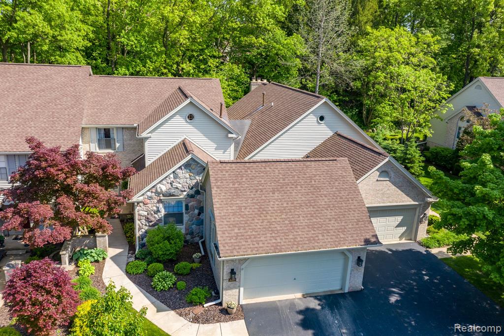 4467 GOLF VIEW Drive, Brighton, MI 48116 — Photo 3