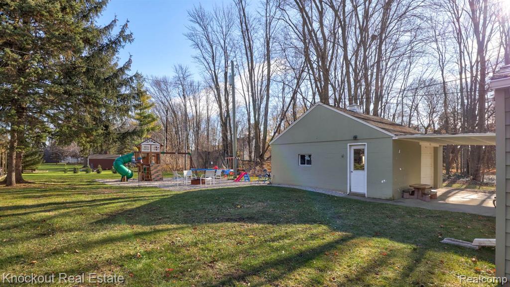 1703 MERIDIAN Street, Reese, MI 48757 — Photo 32