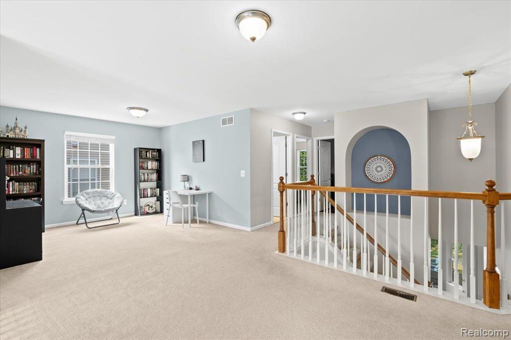 16401 LINCOLN Drive, Northville, MI 48168 — Photo 31