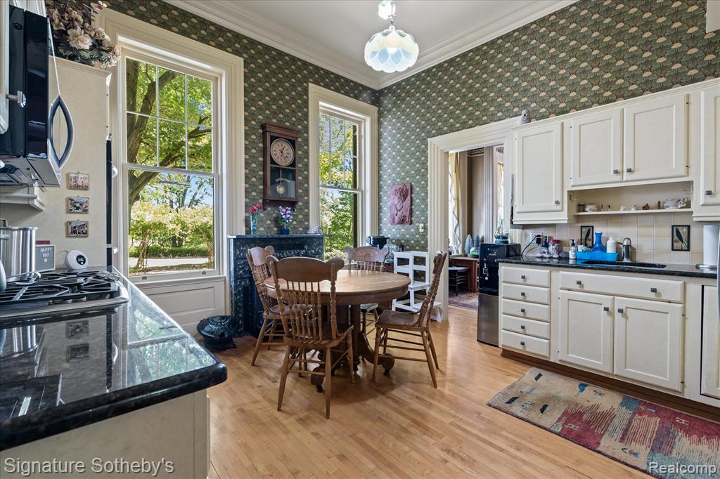 410 N Eagle Street, Marshall, MI 49068 — Photo 15