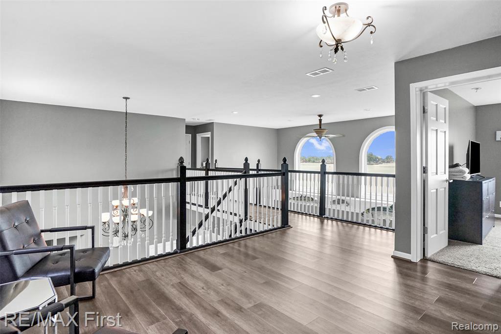 7953 Bouvier Bay, MI — Photo 32