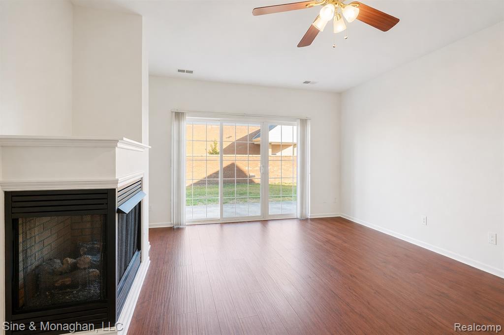 43540 Pendleton Circle, Sterling Heights, MI 48313 — Photo 10