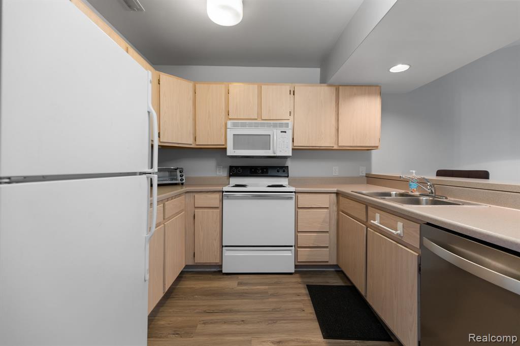1005 E Duncan Street, 2D, Manchester, MI 48158 — Photo 6