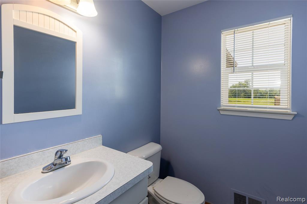 27750 Bell Road, New Boston, MI 48164 — Photo 10